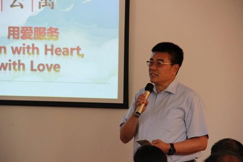 Qijiayuan DRC hosts a customer caring excursion and pre-lease briefing